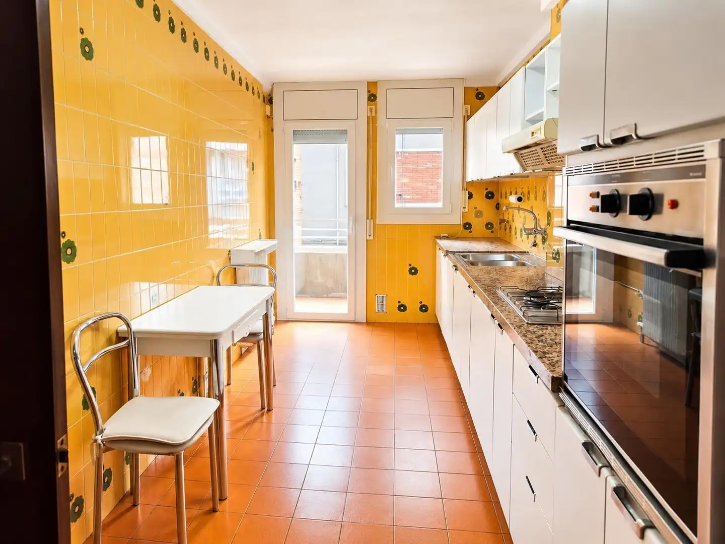 Kitchen of Flat for sale in Fonts dels Capellans - Sagrada Família