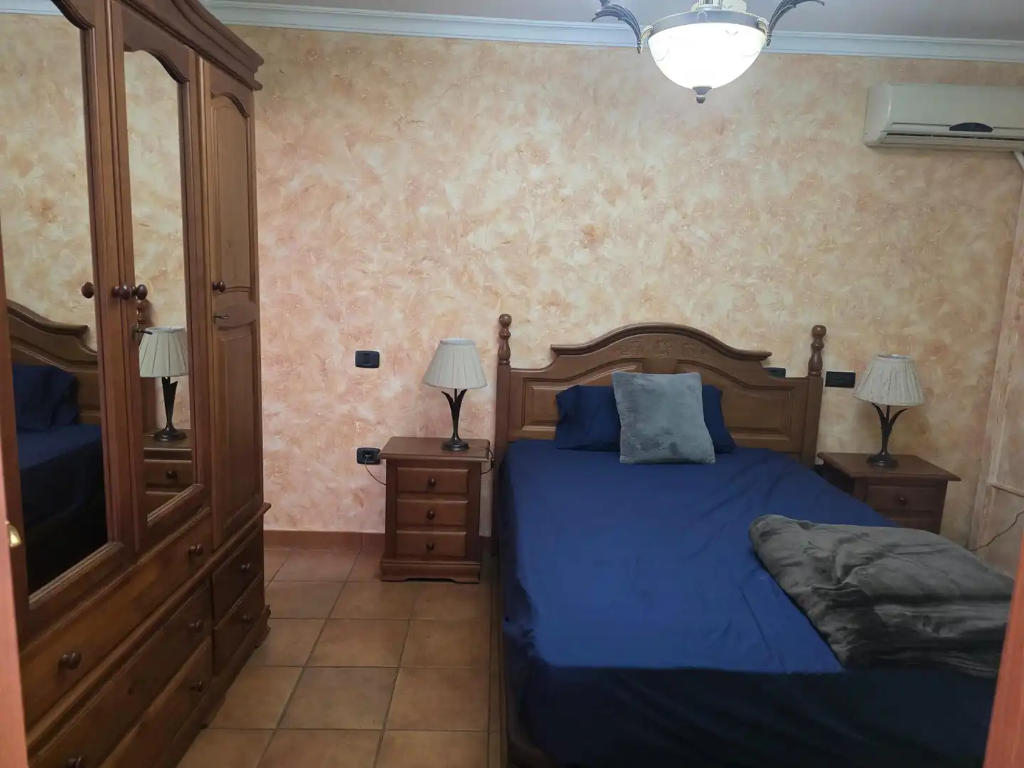 Habitación de Edificio en venta en Agüimes