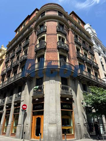 Ático en Venta en DE ALCALA en Cortes - Huertas