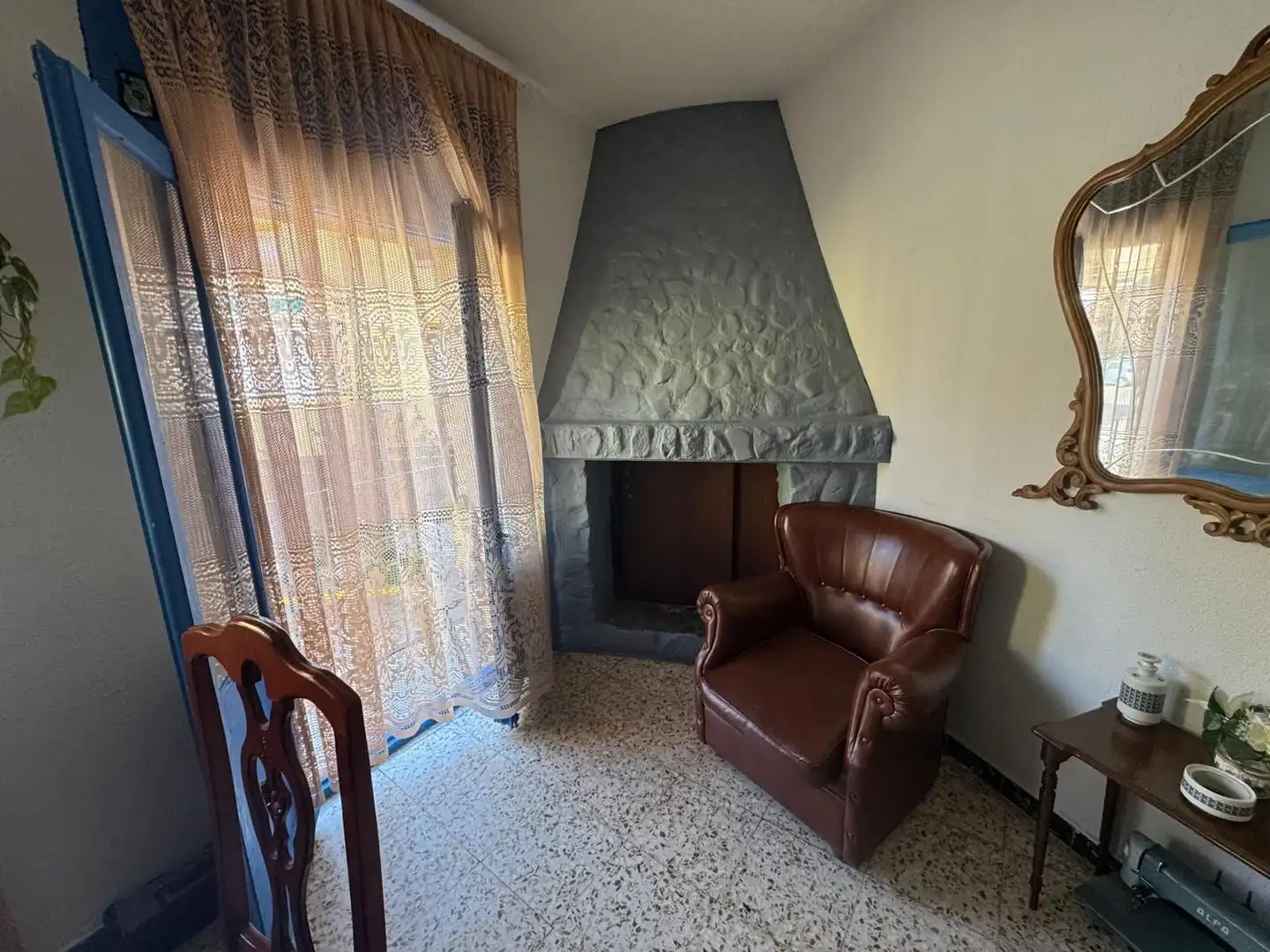 Sala de estar de Finca rústica en venta en Brea de Aragón con Calefacción, Terraza y Trastero