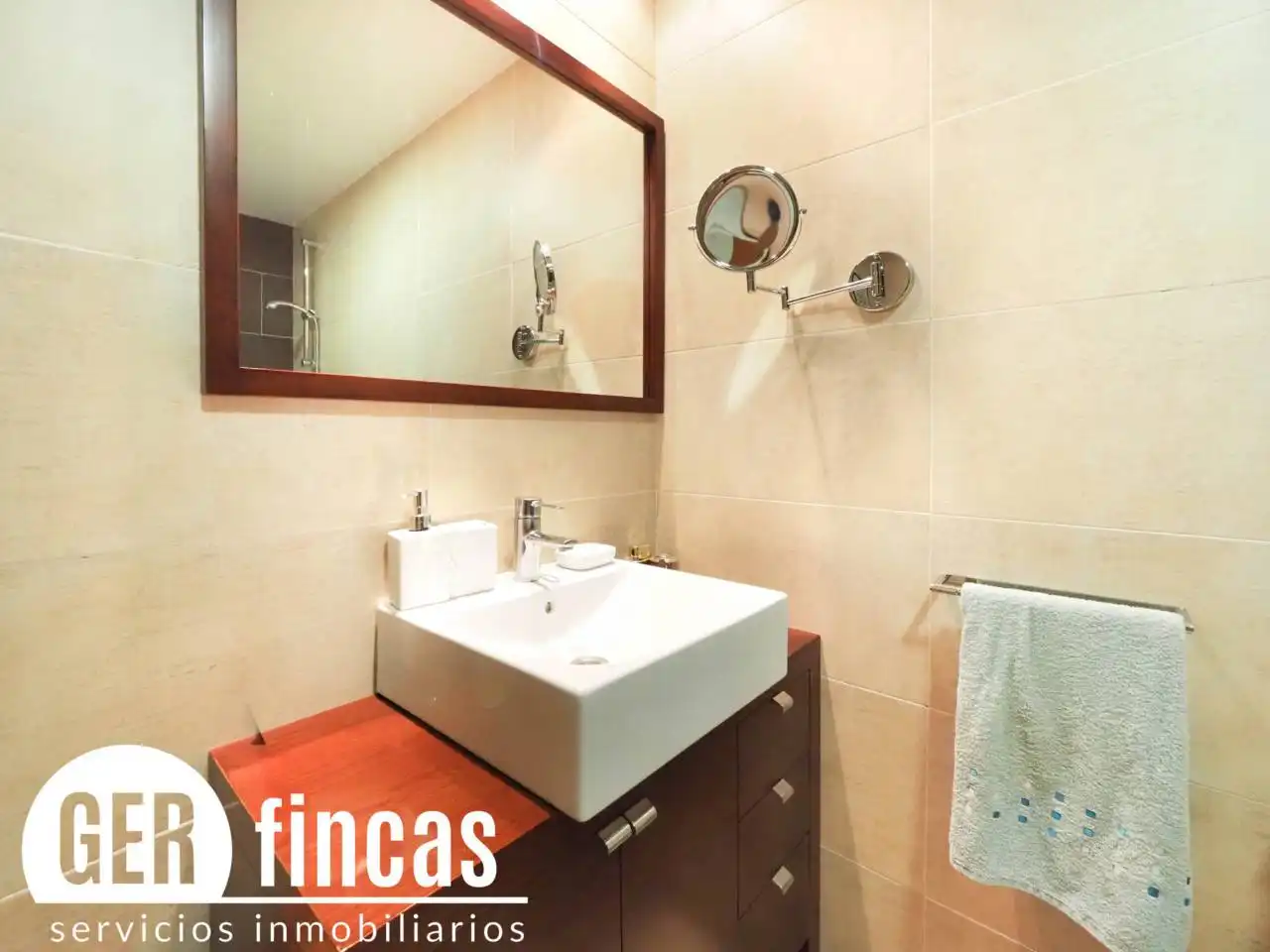 Baño de Piso en venta en Viladecavalls con Aire acondicionado, Calefacción y Terraza