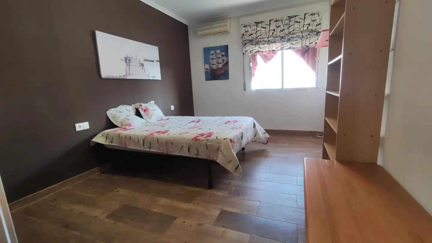 Habitación de Piso en venta en Posadas con Parquet y Amueblado