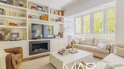 Photo 2 of Flat for sale in Niño Jesús, Madrid Capital