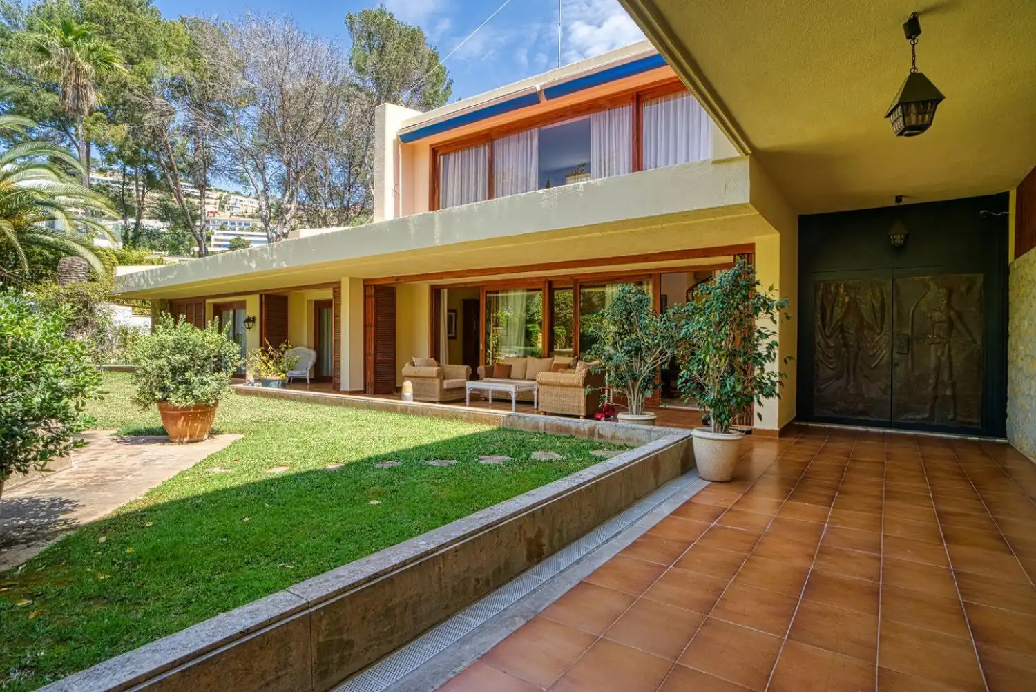 Vista exterior de Casa o xalet en venda en  Palma de Mallorca amb Aire condicionat, Calefacció i Jardí privat