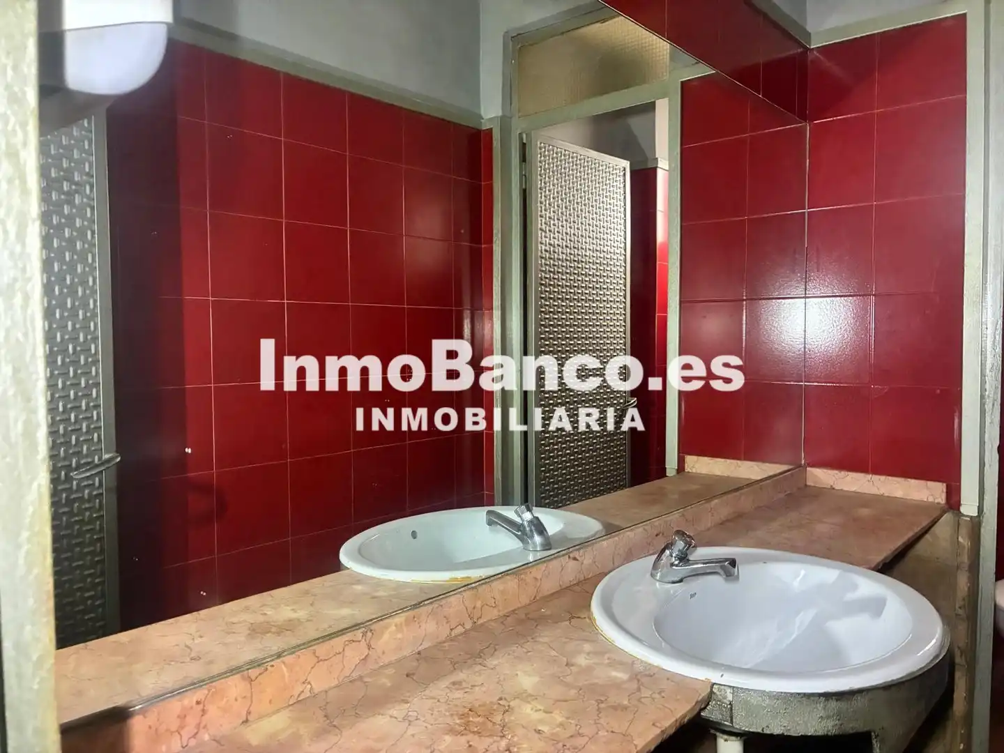 Commercial properties for sale in La Pobla Llarga  with Terrace