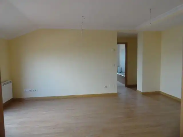 Sala d'estar de Pis en venda en Cabezón de Pisuerga amb Parquet