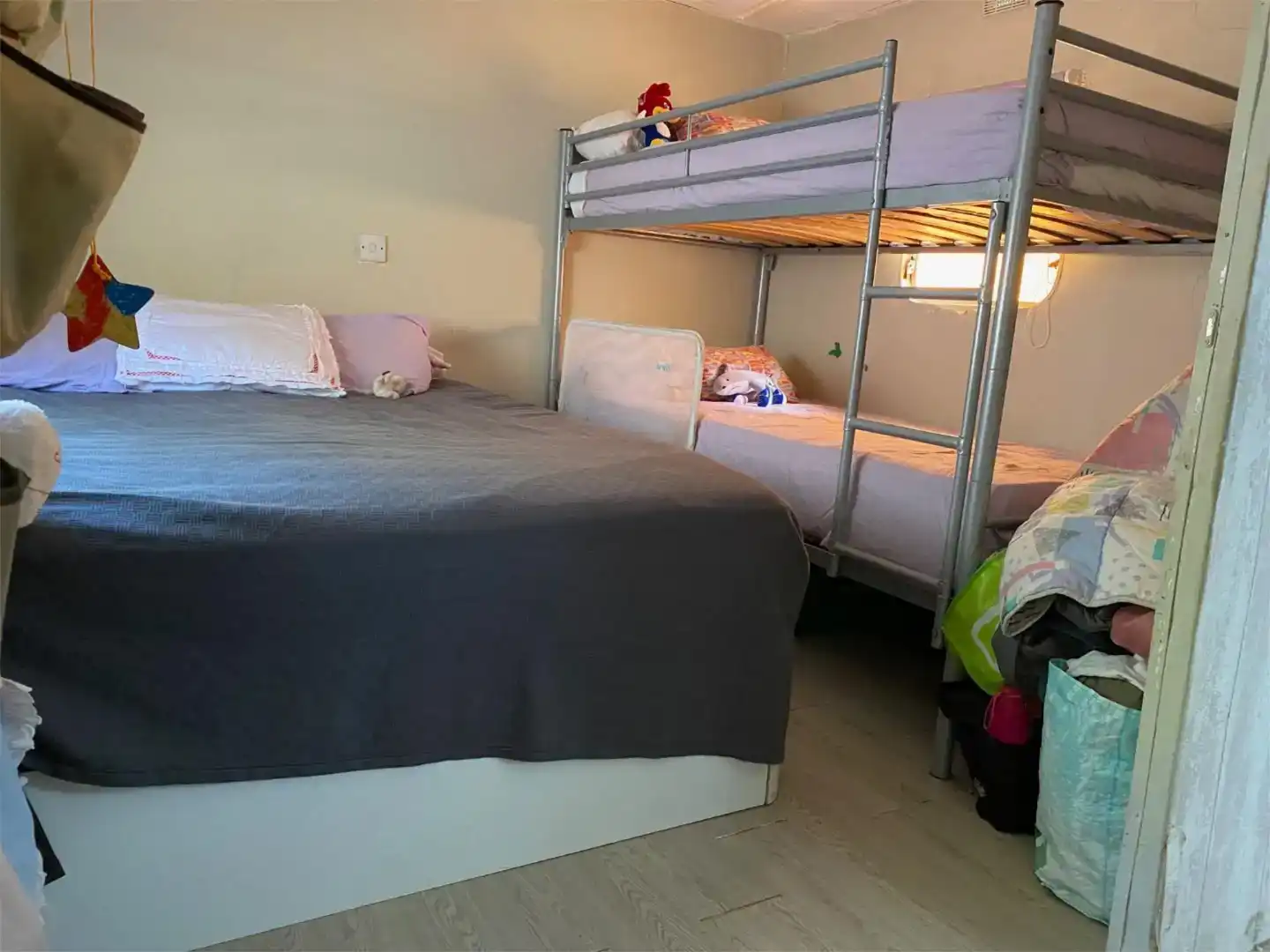 Habitación de Piso en venta en Calella con Aire acondicionado y Amueblado