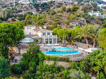 Casa amb piscina en venda a Mijas pueblo