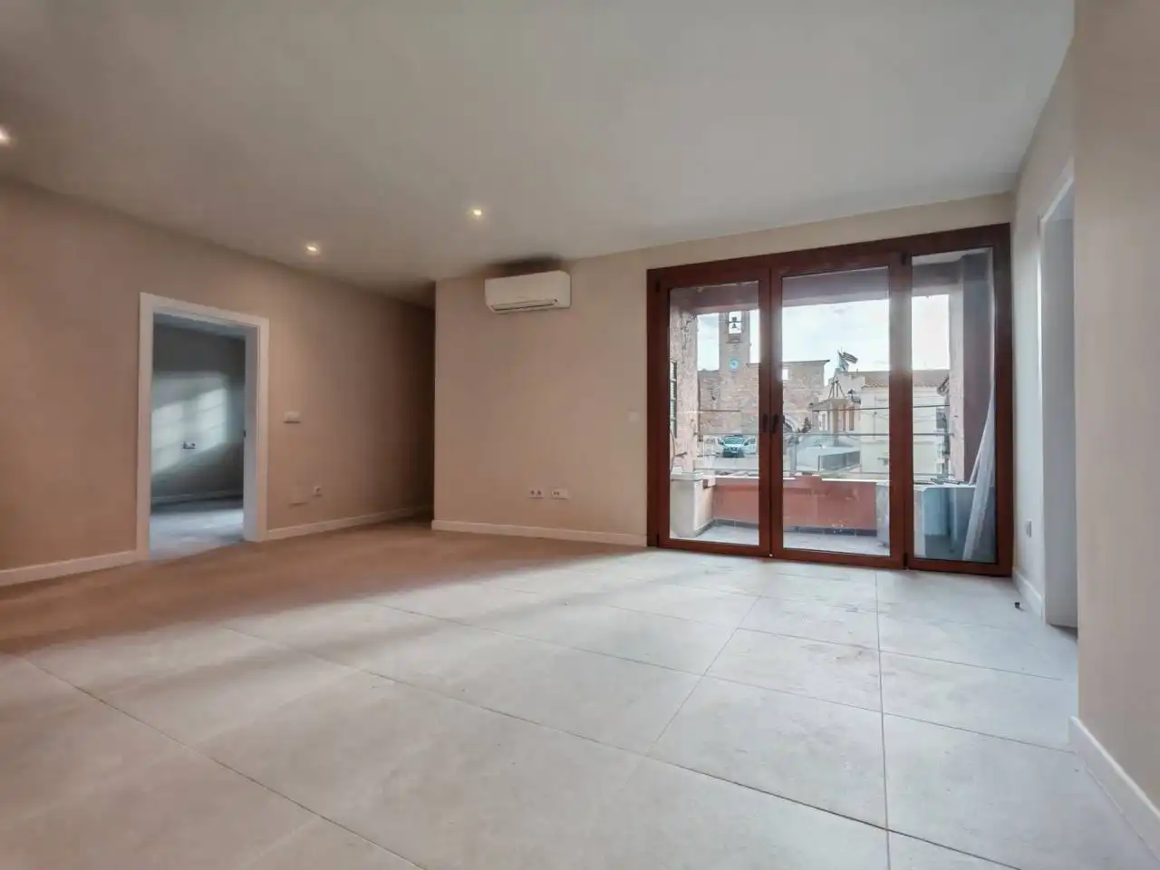 Piso de alquiler en Albons con Aire acondicionado, Terraza y Balcón