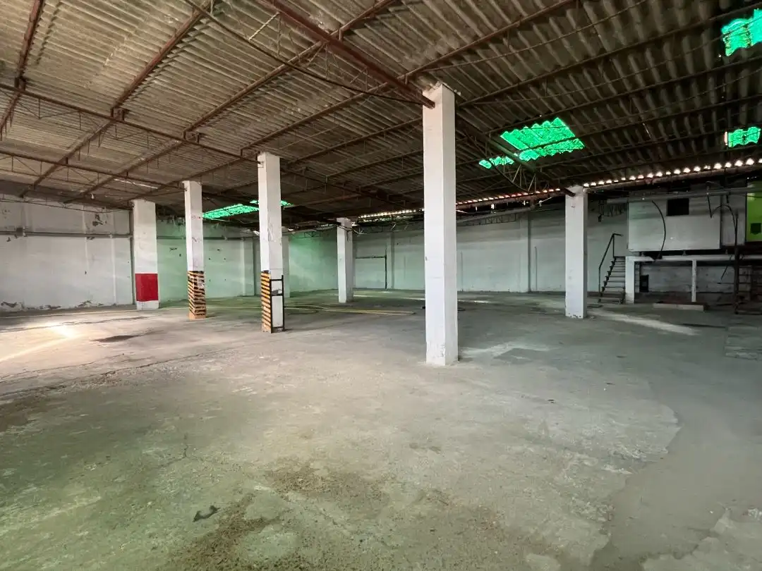Industrial building to rent in Calle Acebo 2, imagen 5