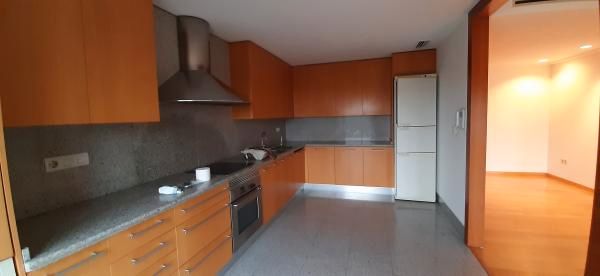 Kitchen of Flat to rent in Elche / Elx  with Air Conditioner, Parquet flooring and Oven