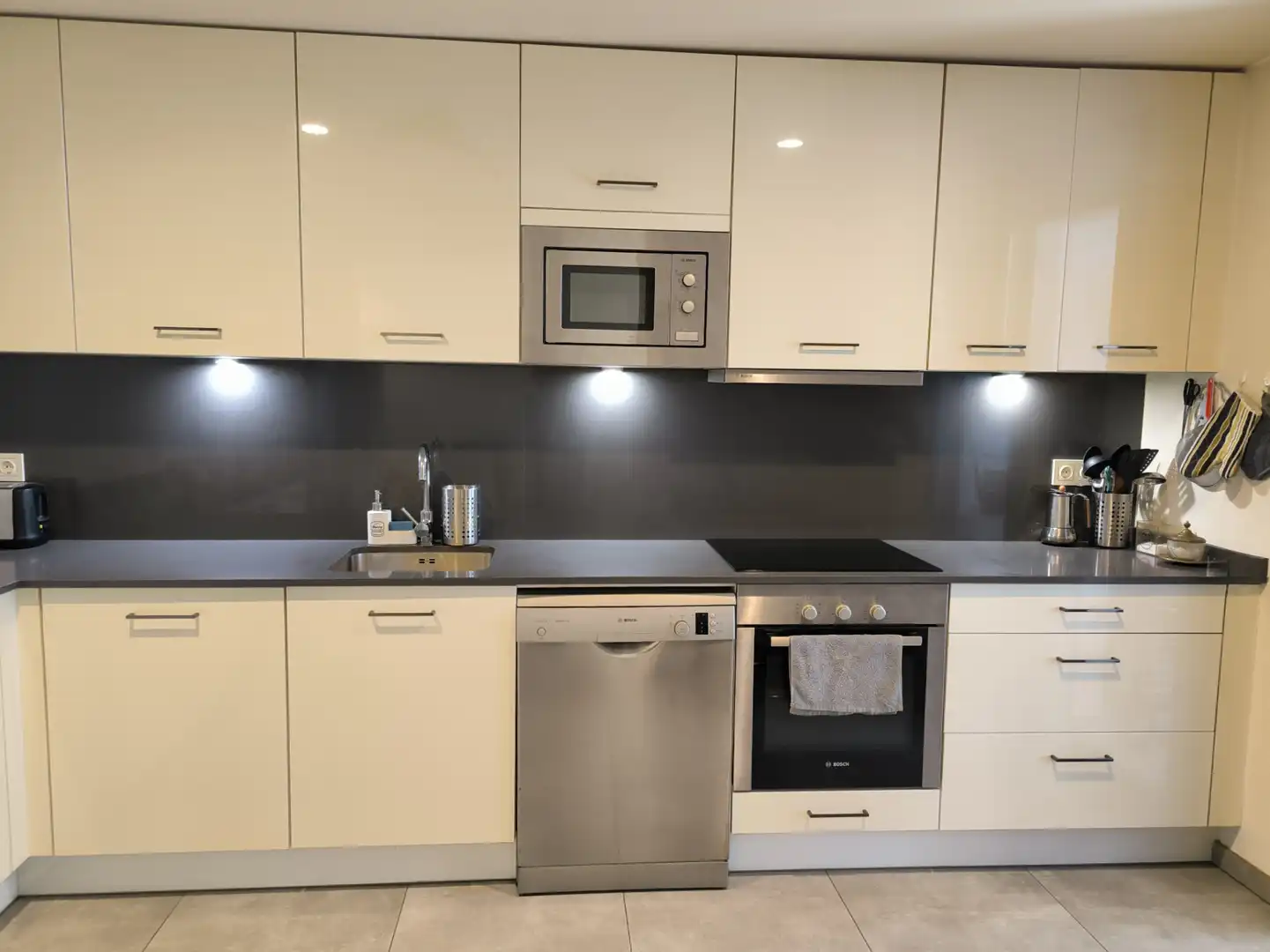Cocina de Planta baja en venta en  Palma de Mallorca con Aire acondicionado, Calefacción y Jardín privado