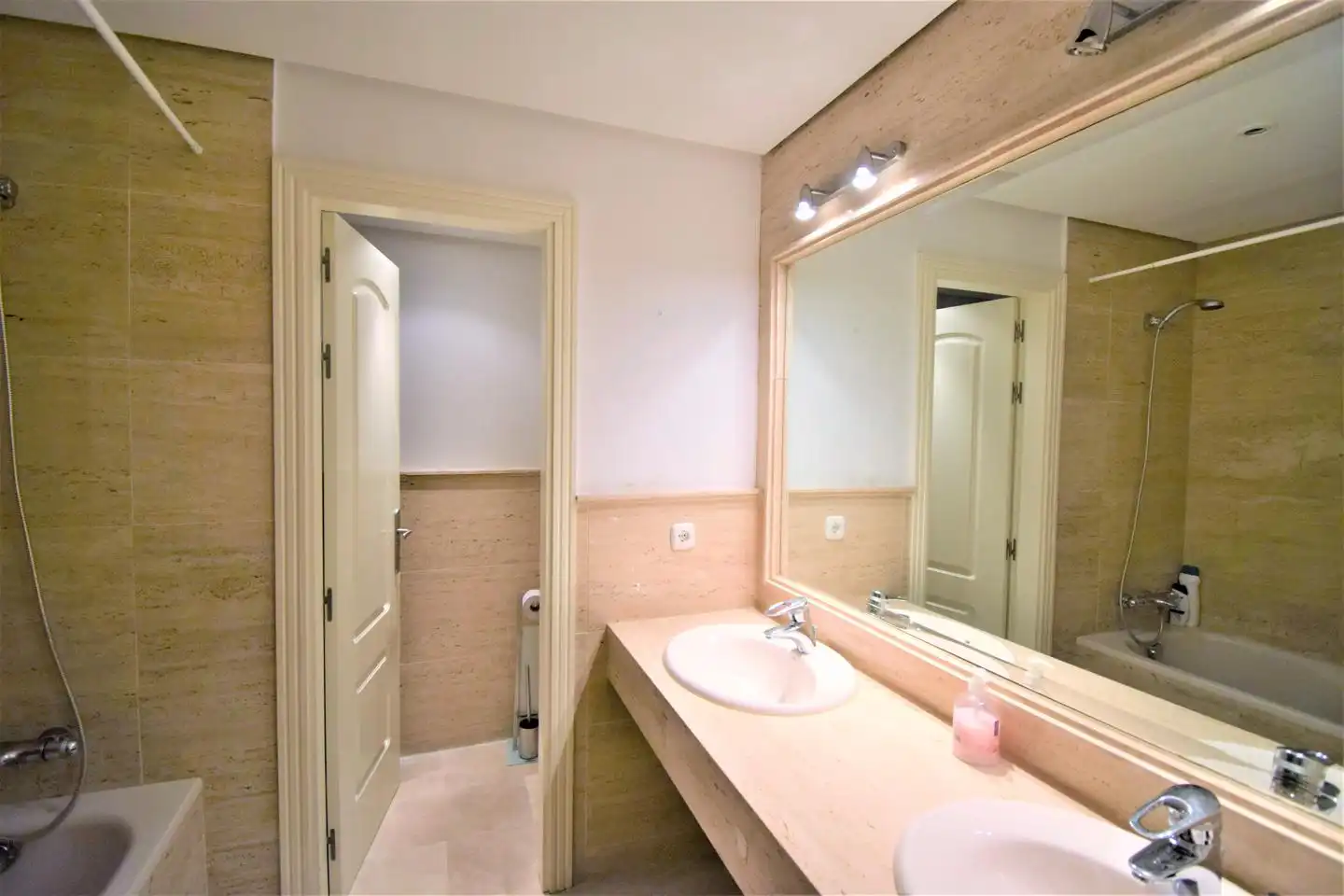 Wohnung mit Pool zum Verkauf in Puerto de Sotogrande - La Marina, imagen 43