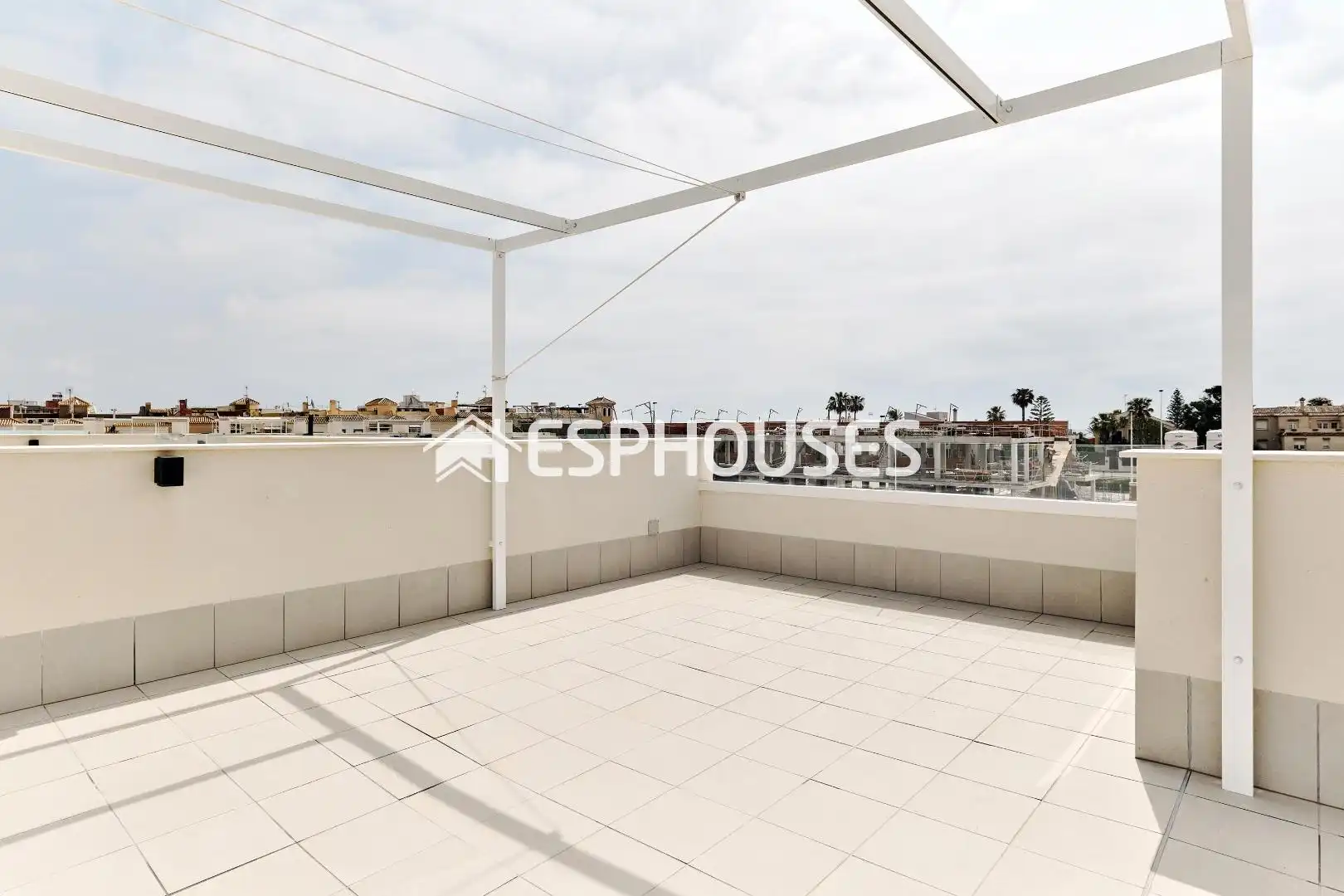 Terraza de Ático en venta en Torrevieja con Aire acondicionado, Terraza y Amueblado