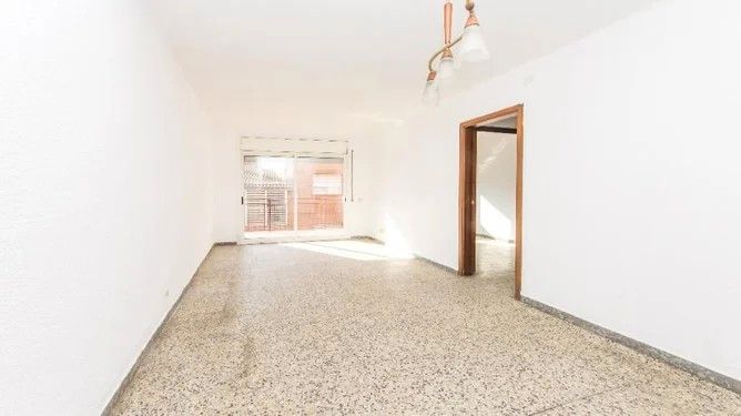 Piso en venta en Carrer de Bartomeu Robert, Centre
