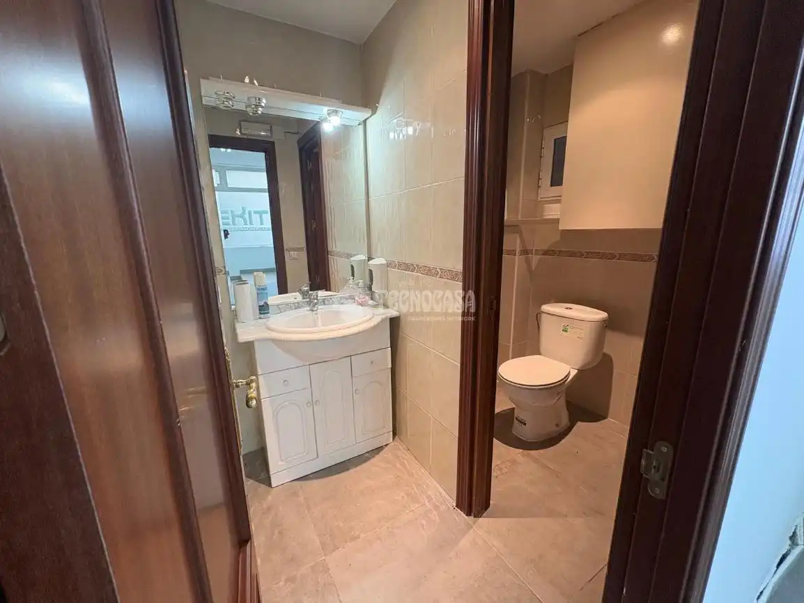 Baño de Local de alquiler en Móstoles