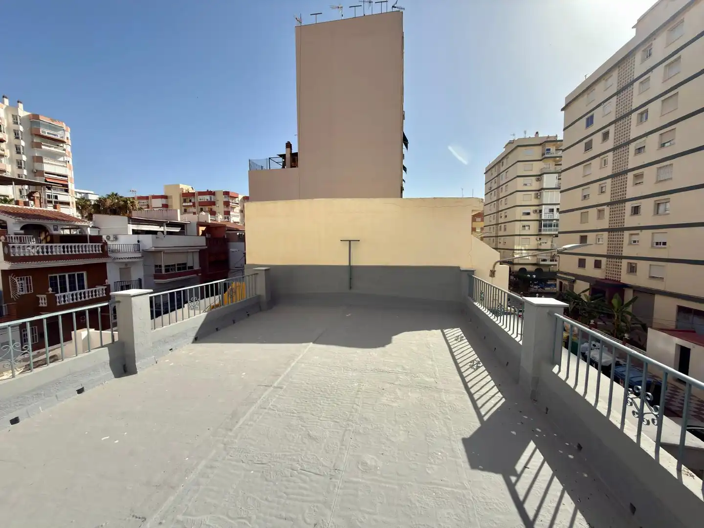 Terrassa de Edifici en venda en Vélez-Málaga amb Alarma