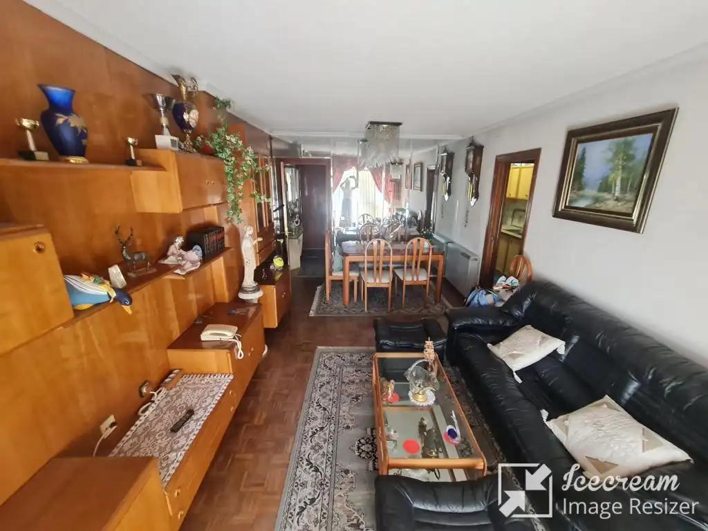 Sala d'estar de Pis en venda en Fuenlabrada amb Calefacció, Parquet i Terrassa