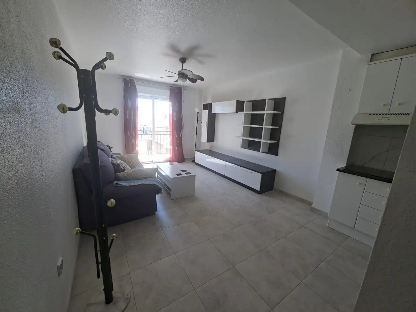 Wohnzimmer von Wohnungen zum Verkauf in Torrevieja mit Heizung