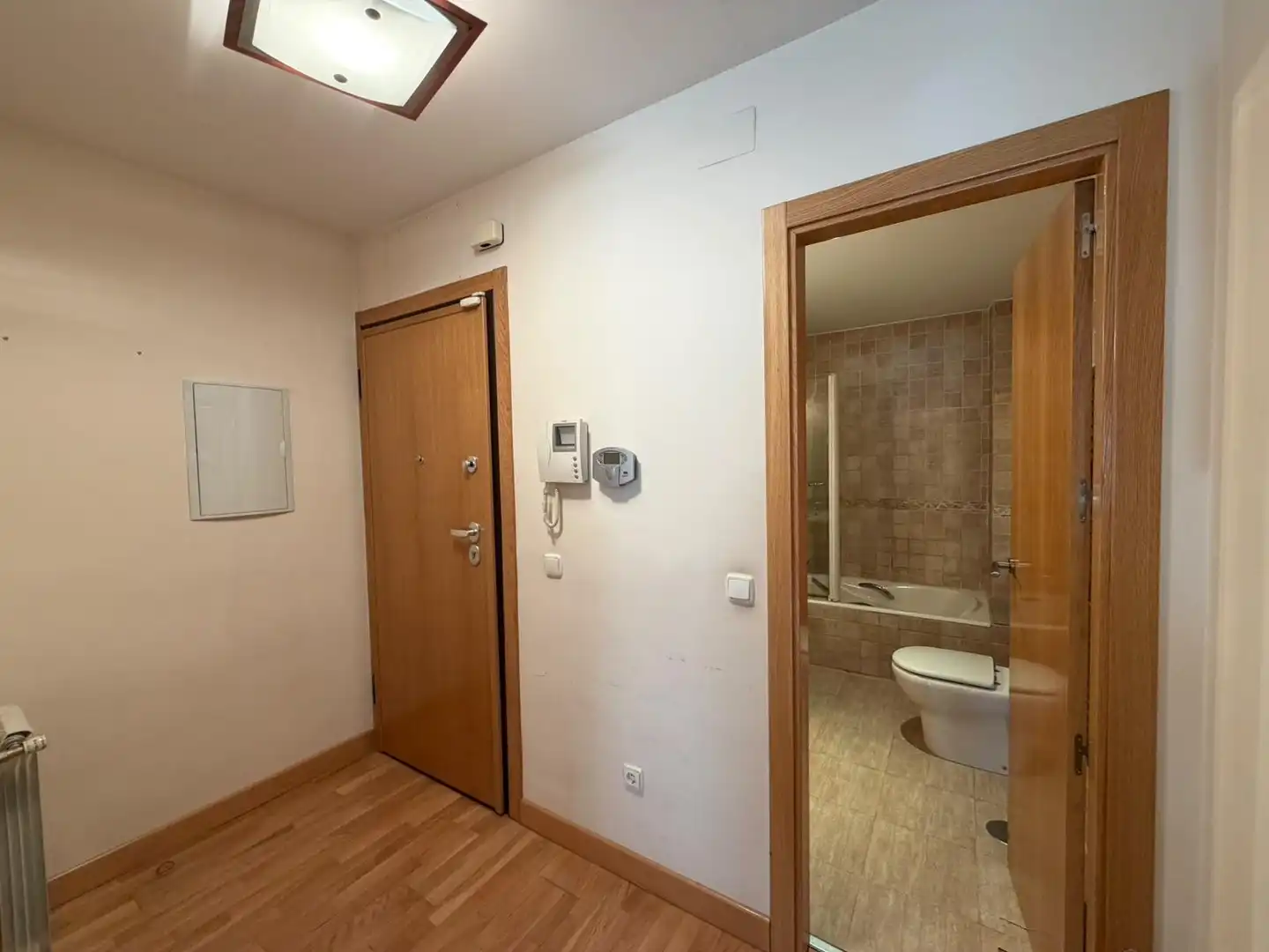 Flat with lift for sale in Calle PILAR CAVERO, imagen 3