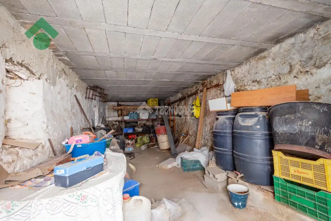 Casa adosada en venda en Otívar amb Terrassa i Balcó