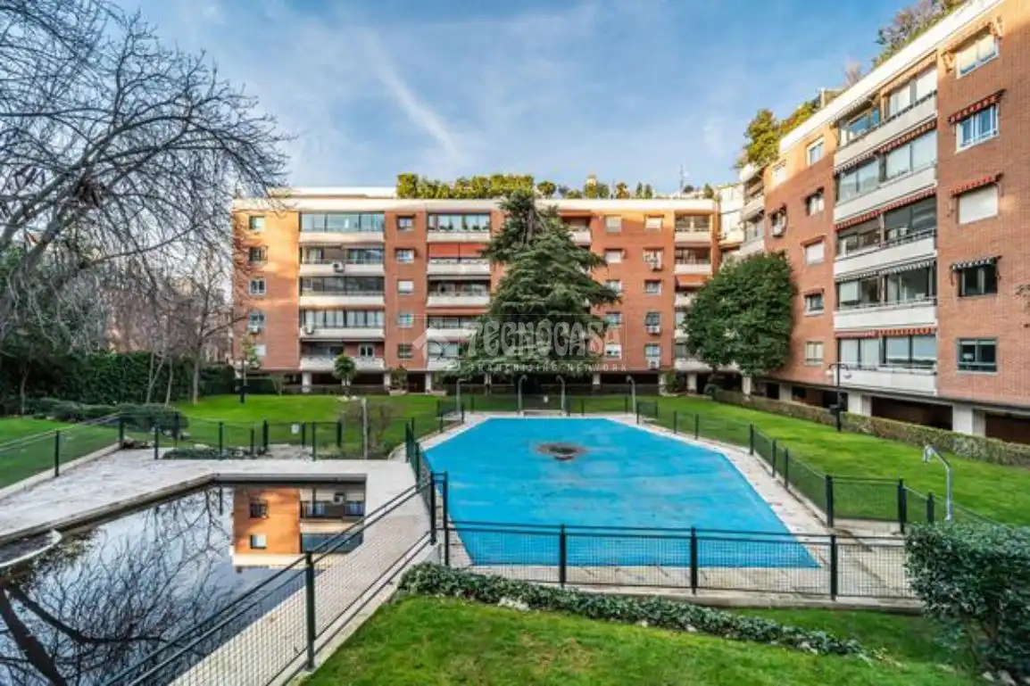Pis amb piscina en venda a Calle San Martín de Porres, imagen 32
