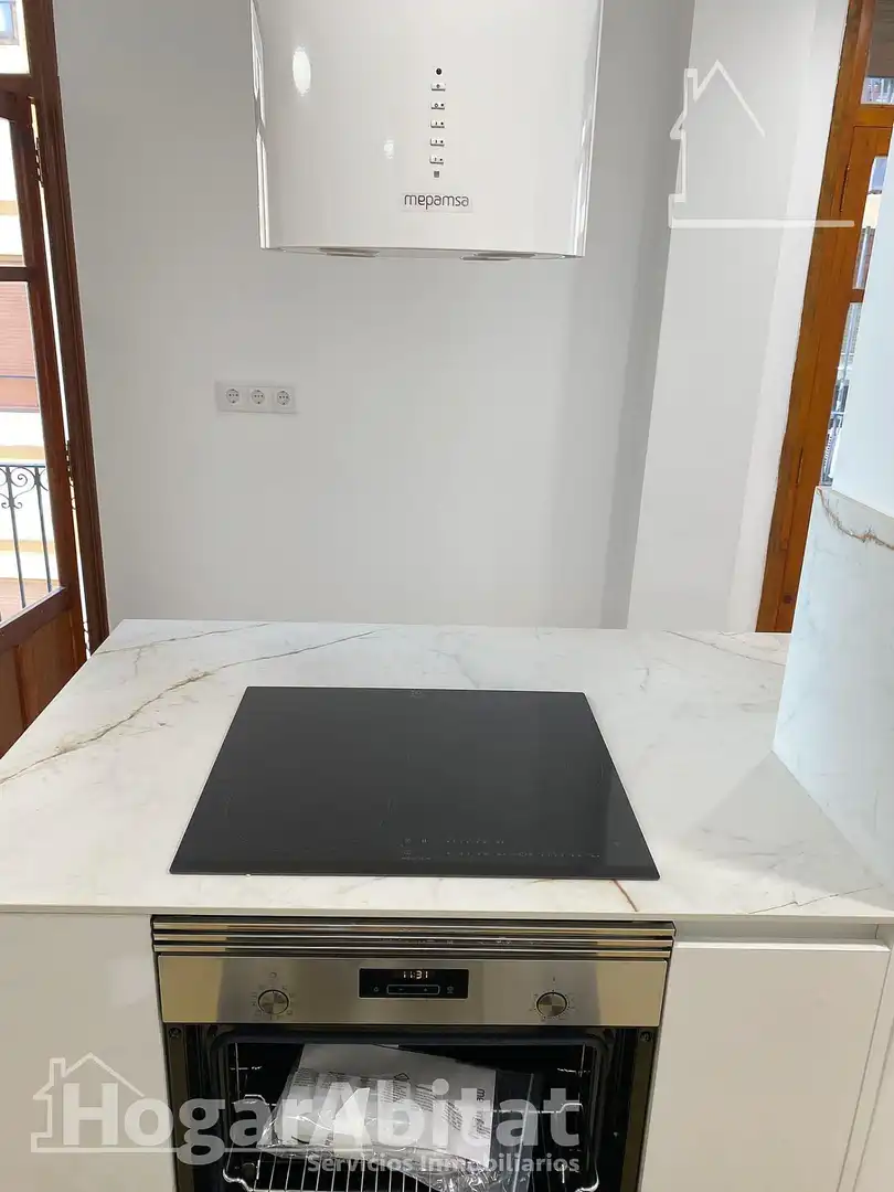 Vista exterior de Pis en venda en Alzira amb Calefacció, Moblat i Balcó