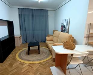 Living room of Apartment to rent in Salamanca Capital