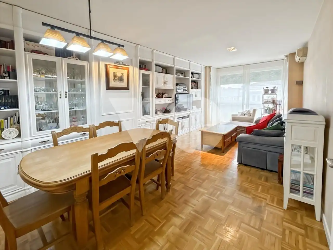 Comedor de Piso en venta en  Madrid Capital con Aire acondicionado, Calefacción y Parquet