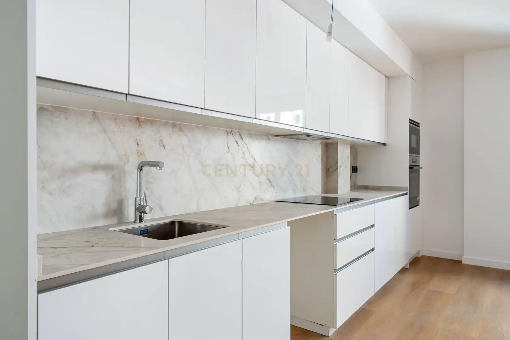Cuina de Apartament en venda en Tarragona amb Aire condicionat, Forn i Microones