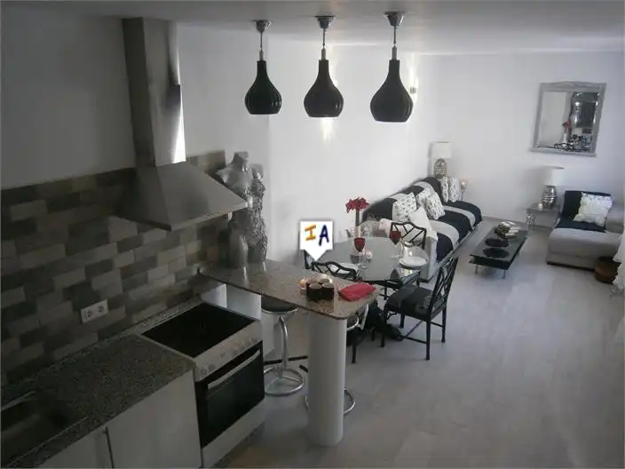 Reihenhaus zum Verkauf in Pruna, imagen 4