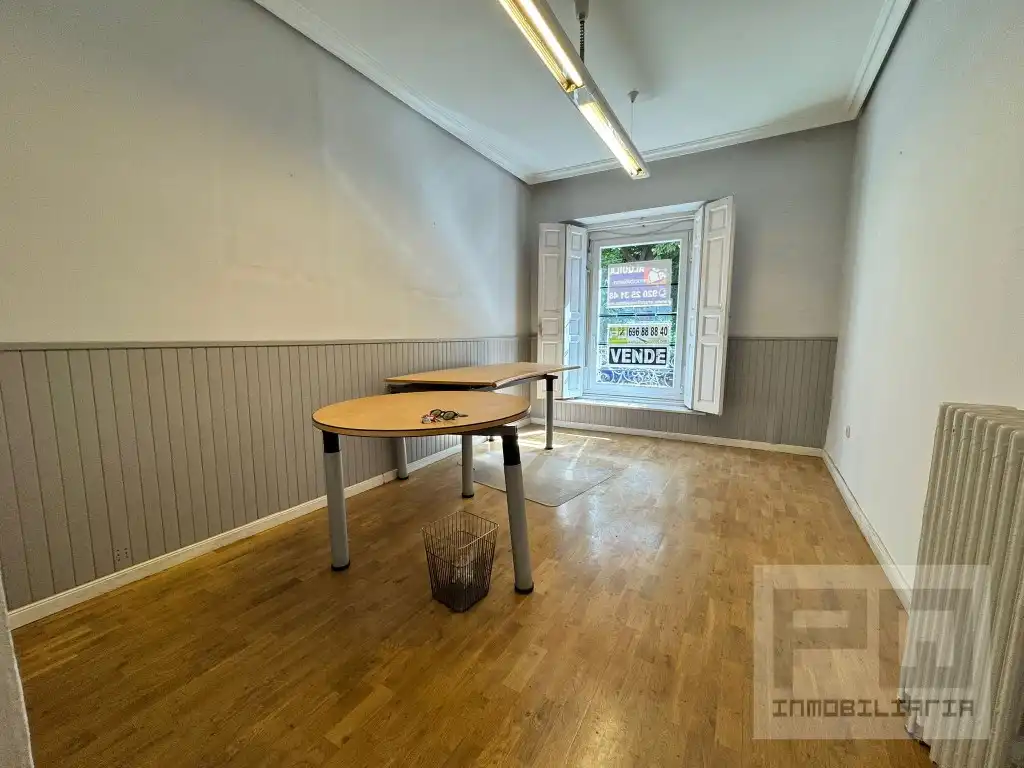 Ground floor for rent in Calle Arevalo, Centro