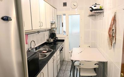 Kitchen of Flat for sale in Rubí  with Oven and Balcony