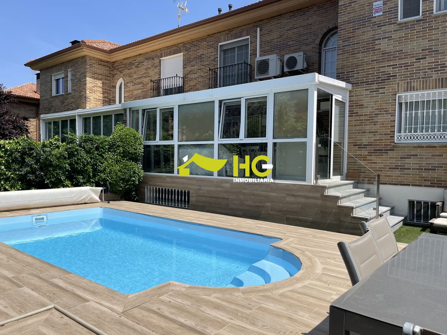 Piscina de Casa o xalet de lloguer en Villaviciosa de Odón amb Aire condicionat, Calefacció i Piscina