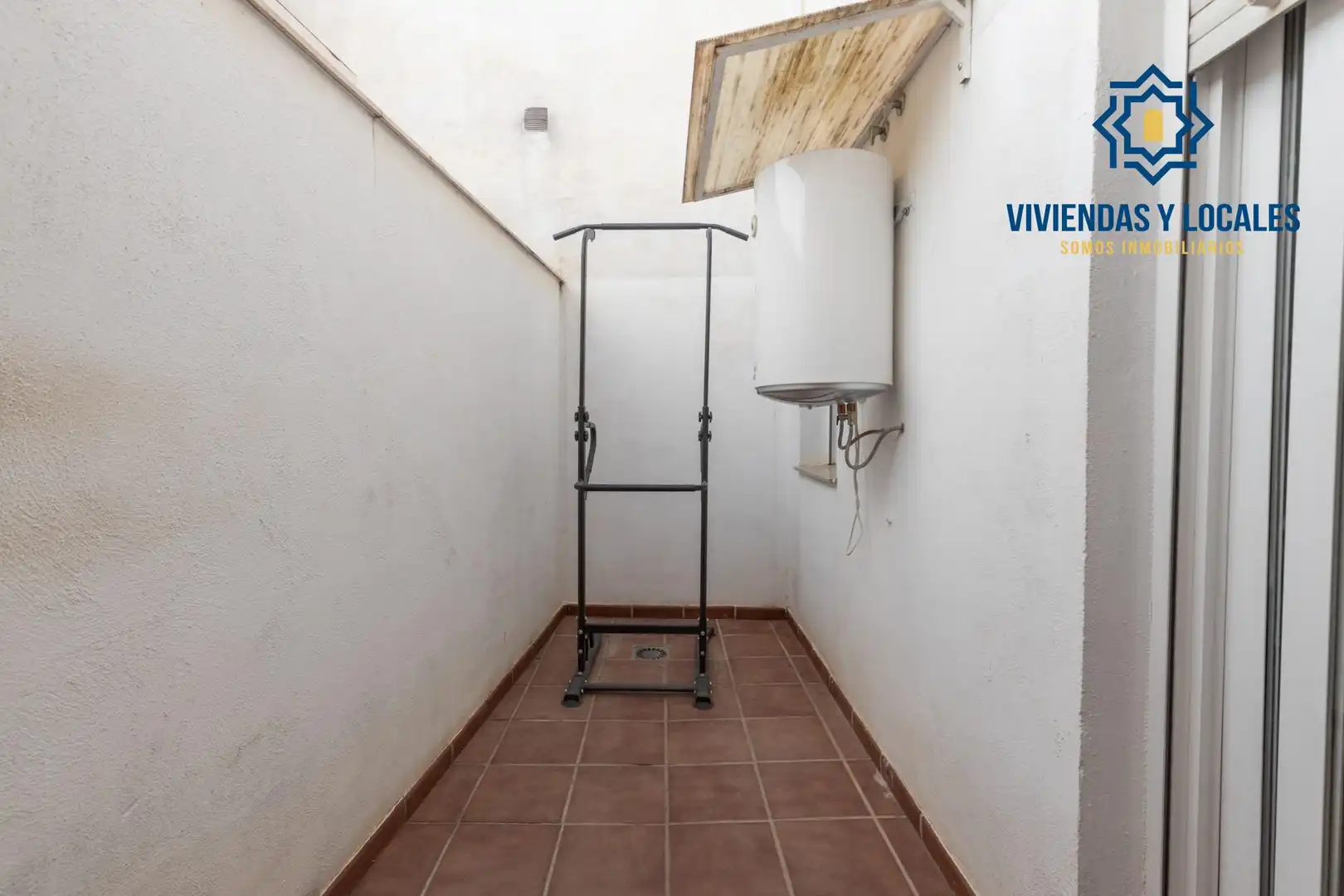 Piso con terraza en venta en Avenida de Virgen del Rosario 30, imagen 19