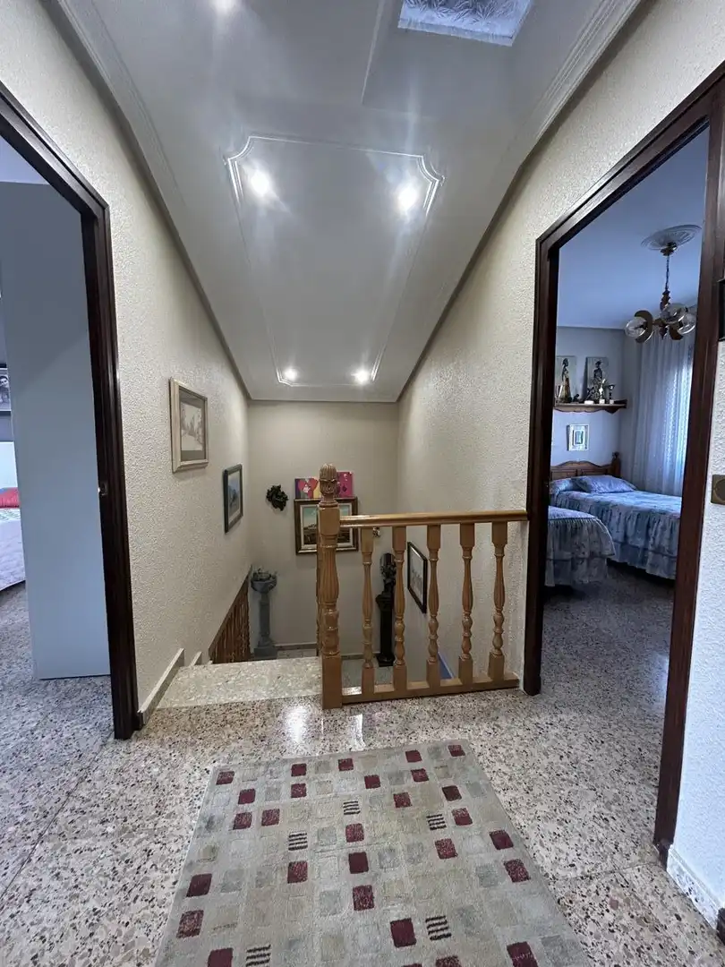 Casa adosada en venda en Cintruénigo amb Calefacció, Jardí privat i Terrassa