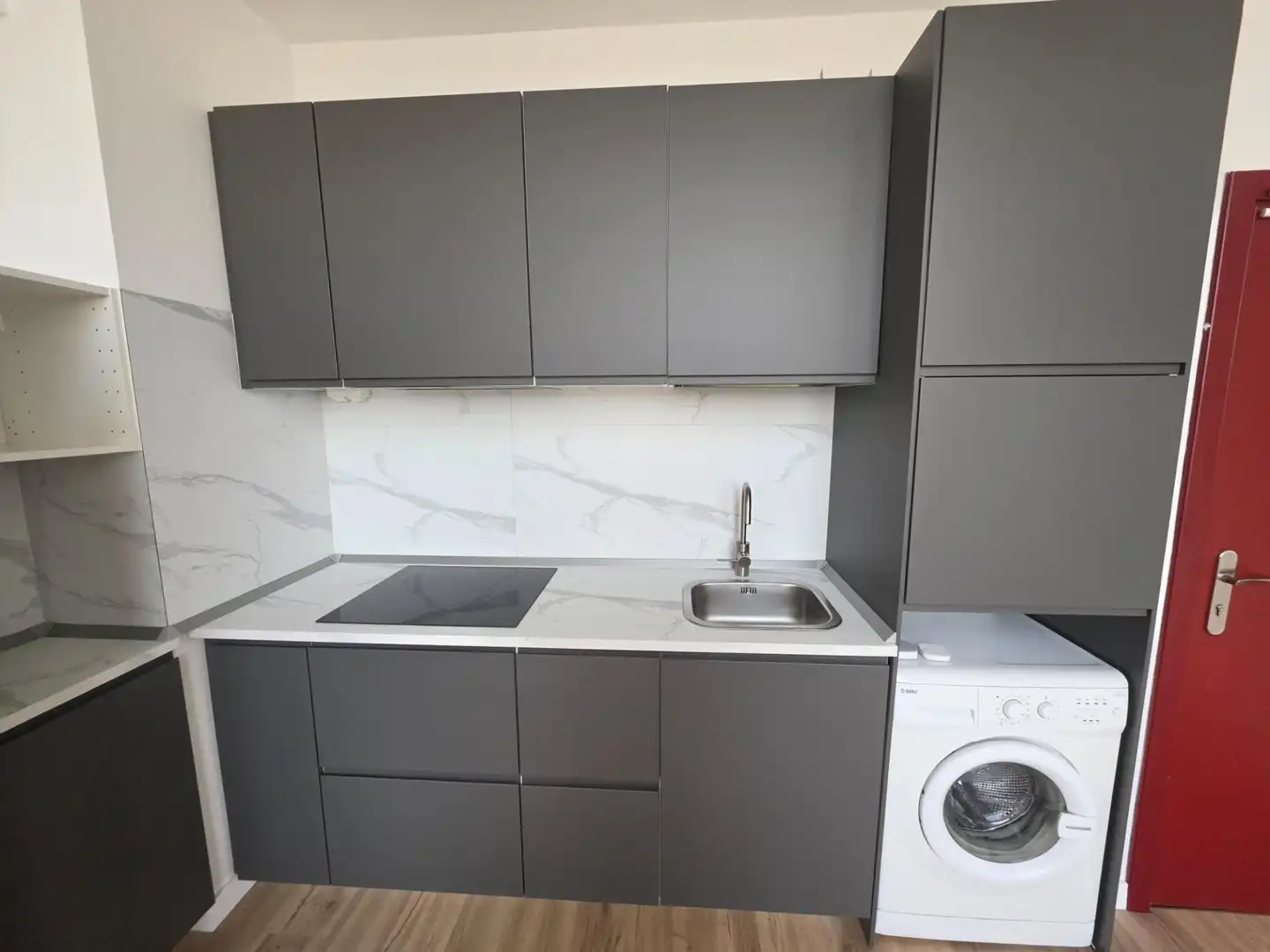 Cuina de Dúplex de lloguer en San Sebastián de los Reyes amb Aire condicionat, Calefacció i Piscina comunitària
