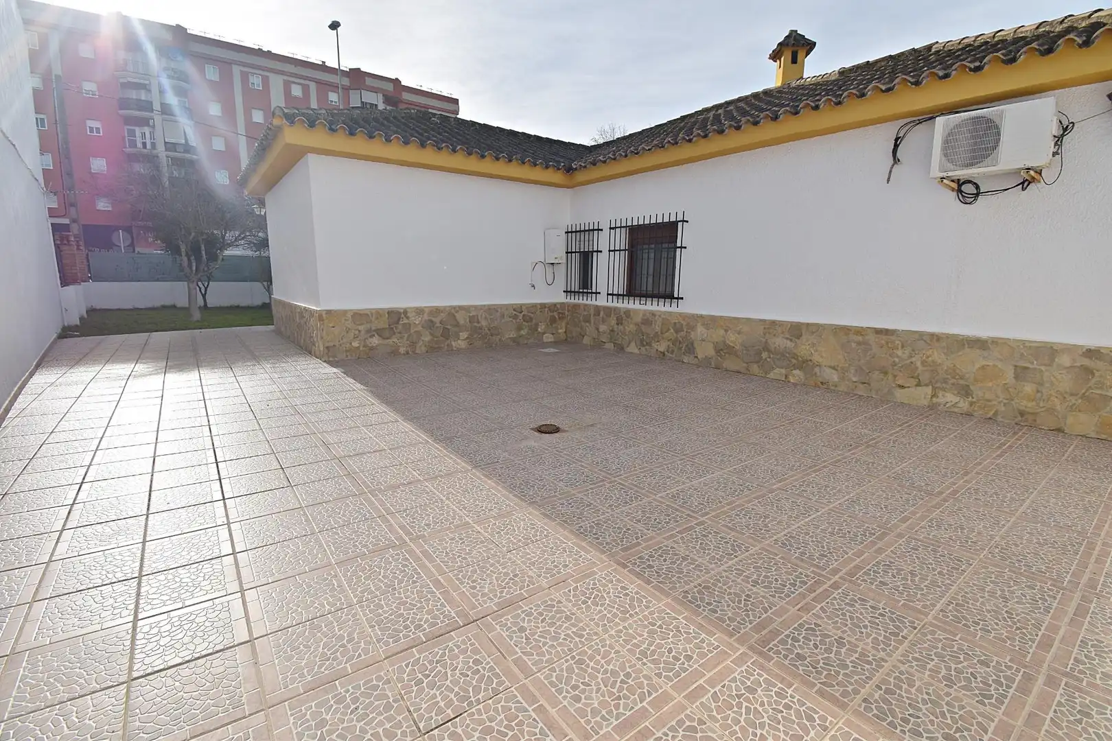 Exterior view of Houses for sale in Jerez de la Frontera  with Air Conditioner and Private garden