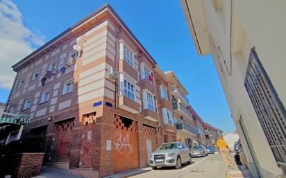 Exterior view of Duplex for sale in Azuqueca de Henares  with Air Conditioner