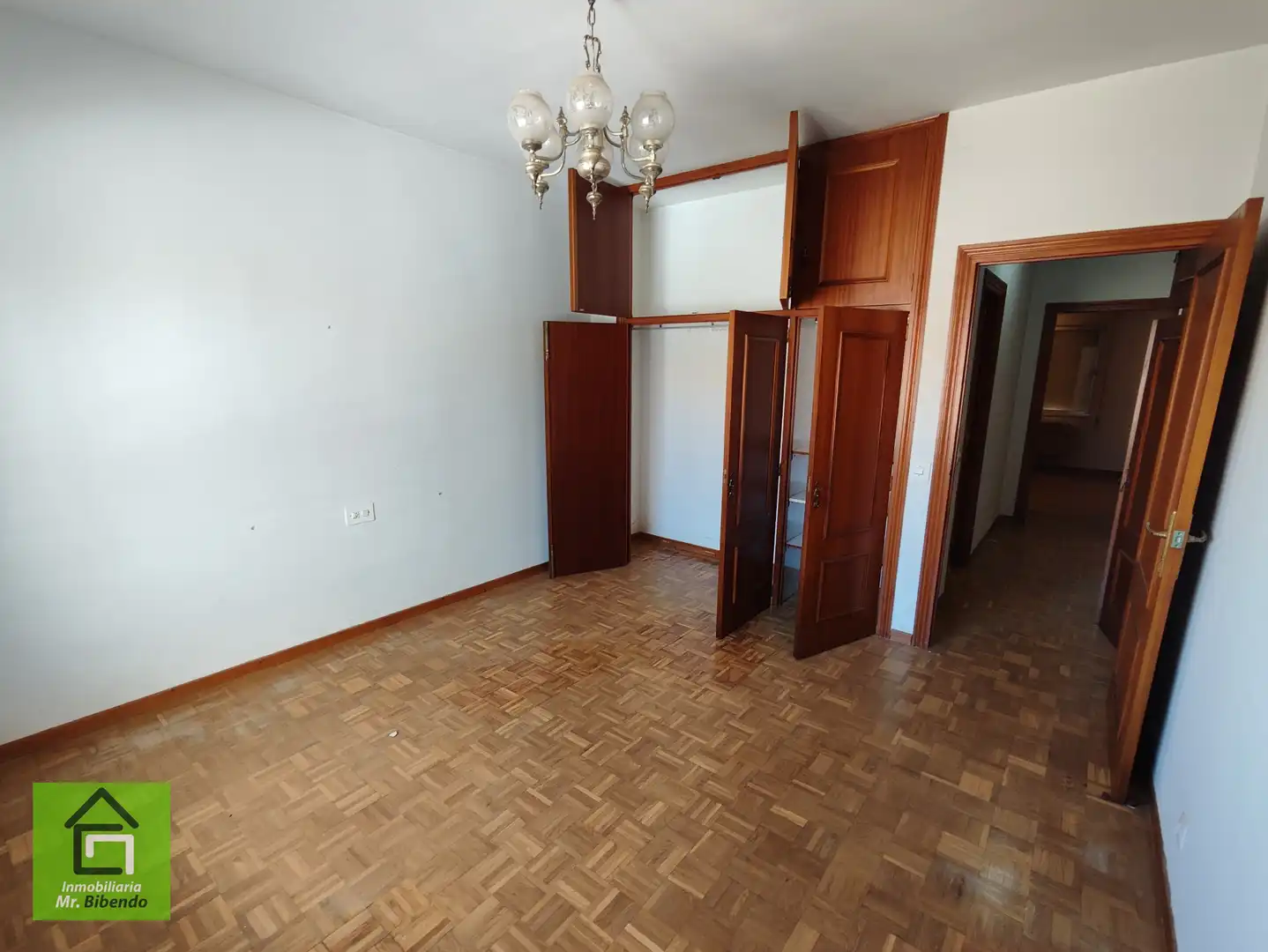 Dormitori de Pis en venda en Coreses amb Calefacció, Jardí privat i Parquet