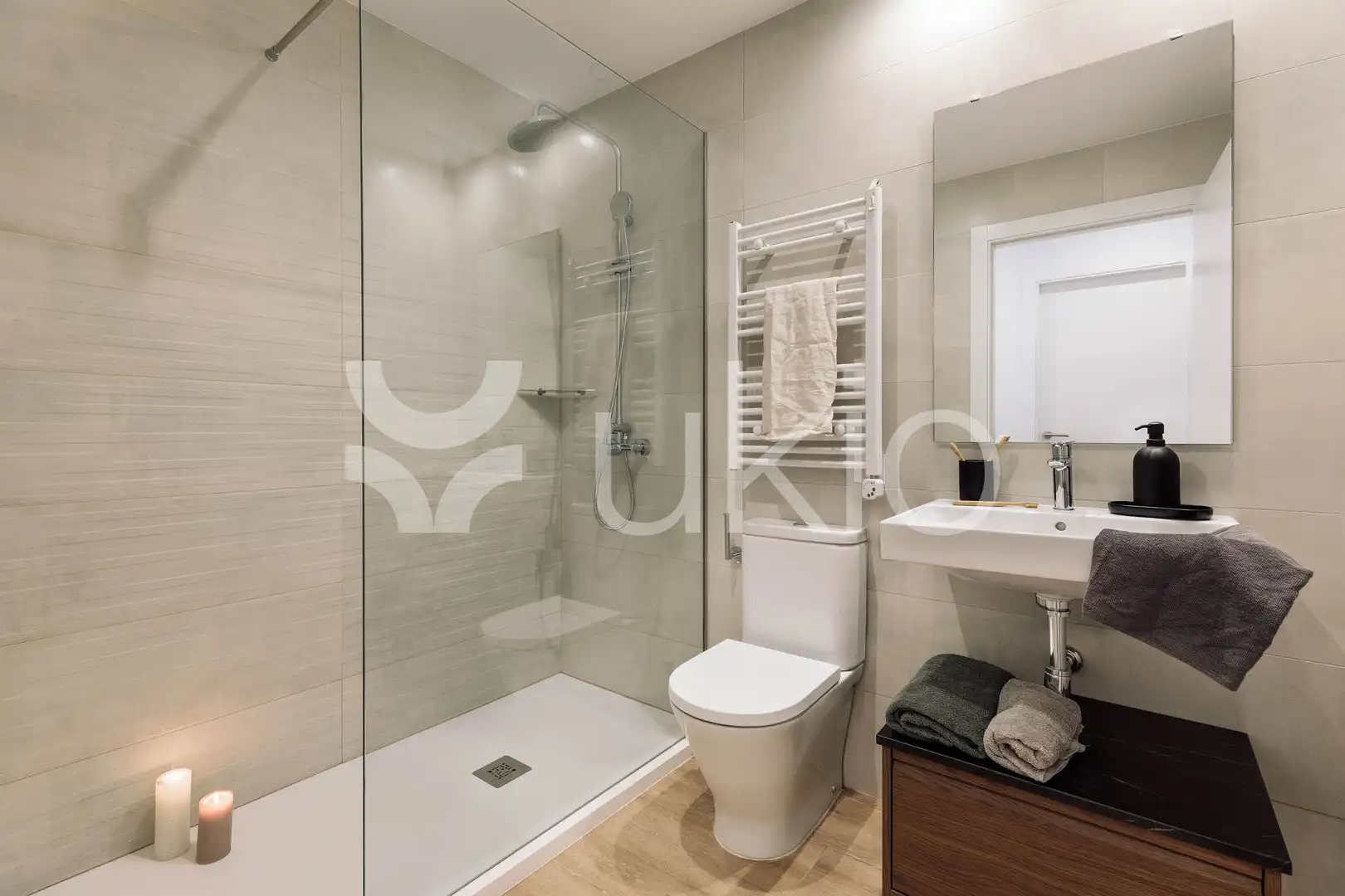Apartamento con ascensor en alquiler en Carrer de Floridablanca, imagen 9