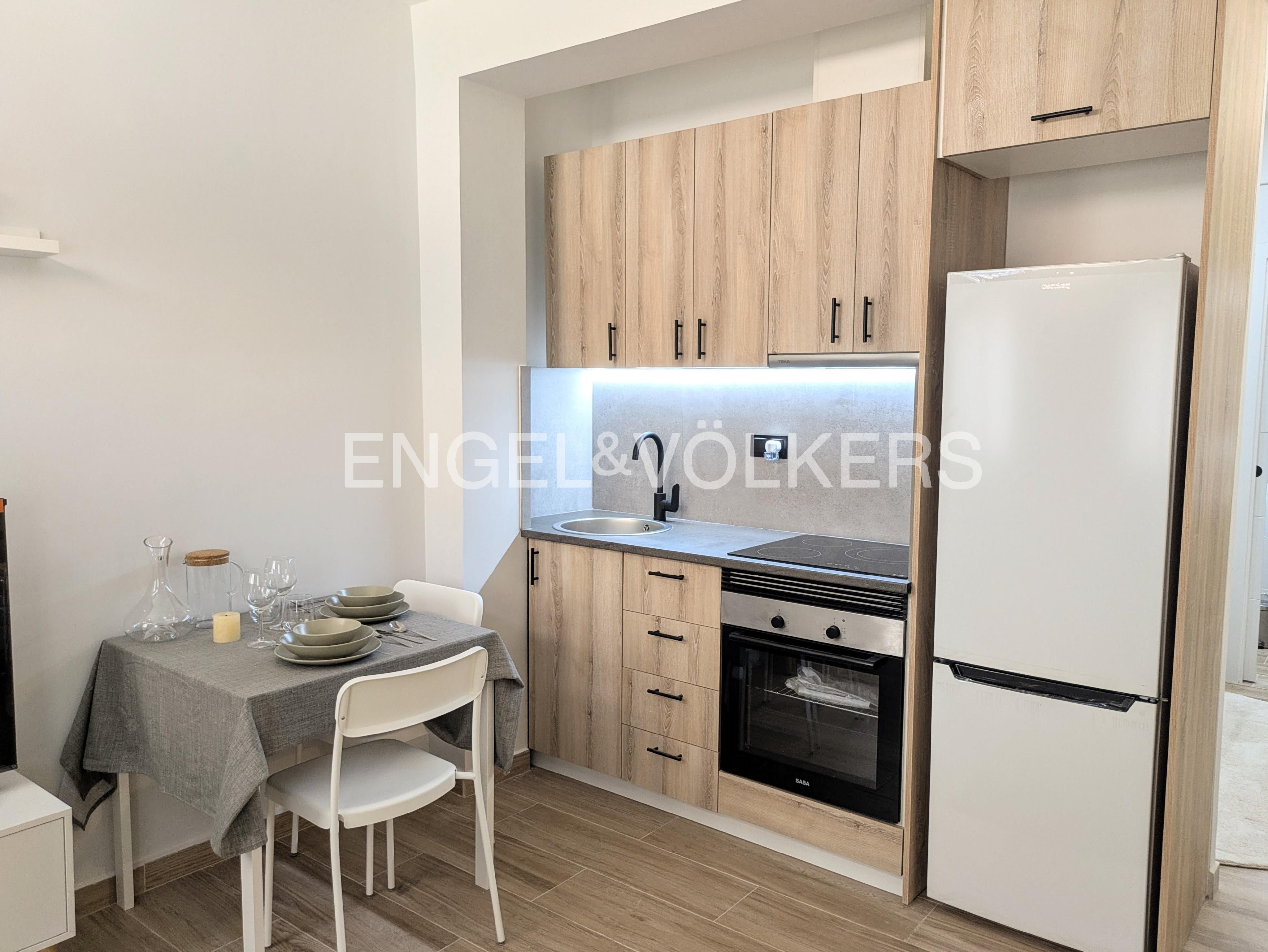 Kitchen of Apartment for sale in  Barcelona Capital  with Air Conditioner, Heating and Parquet flooring