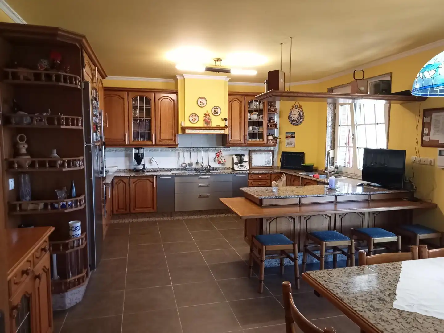 Cocina de Casa o chalet en venta en Vilagarcía de Arousa con Calefacción, Piscina y Balcón
