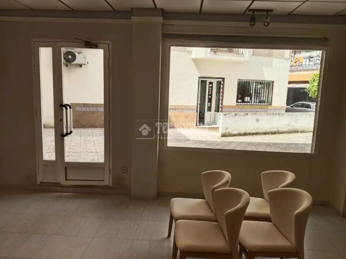 Terrace of Commercial properties for sale in Mengíbar