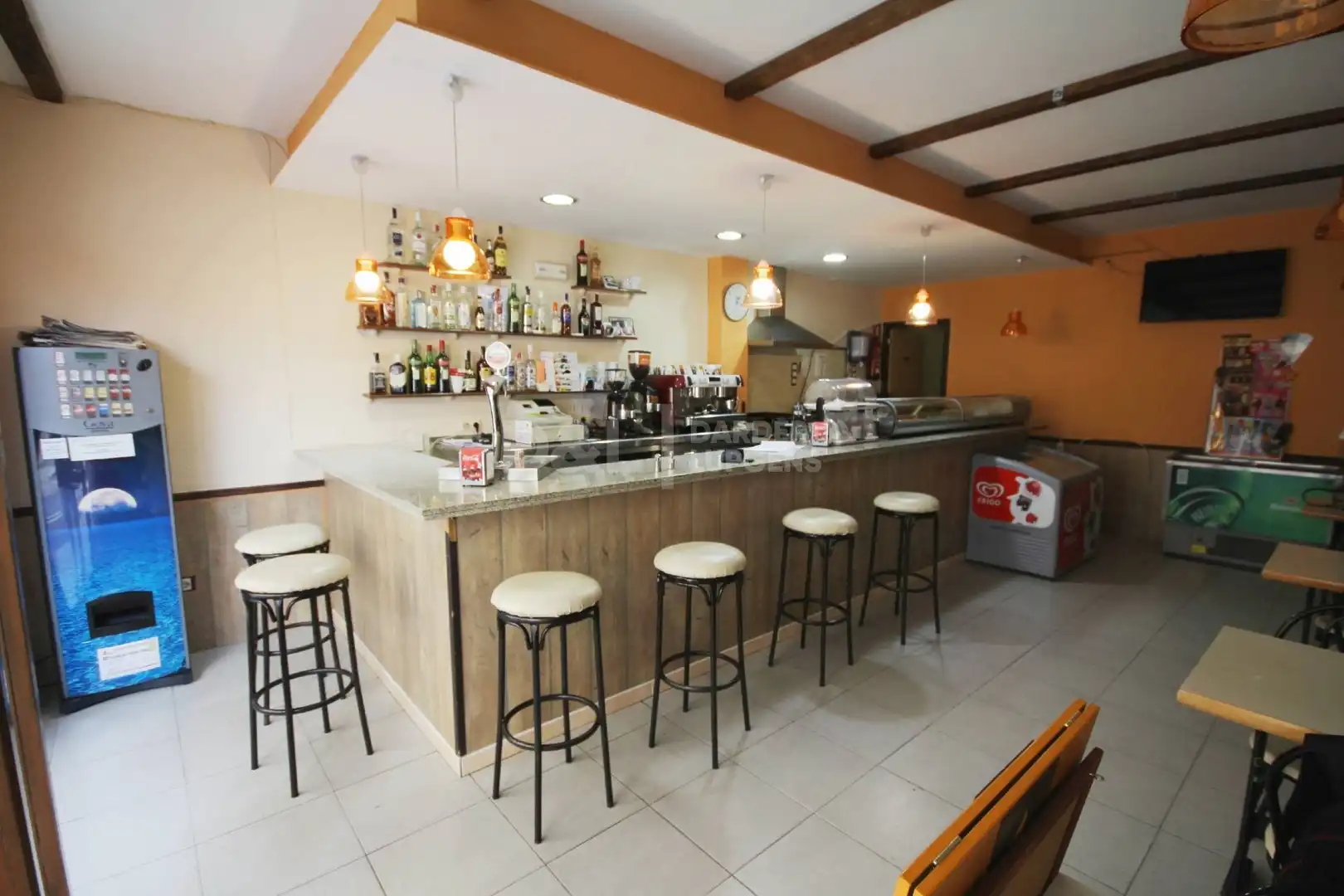 Local comercial en venda a Carrer de l'Estany