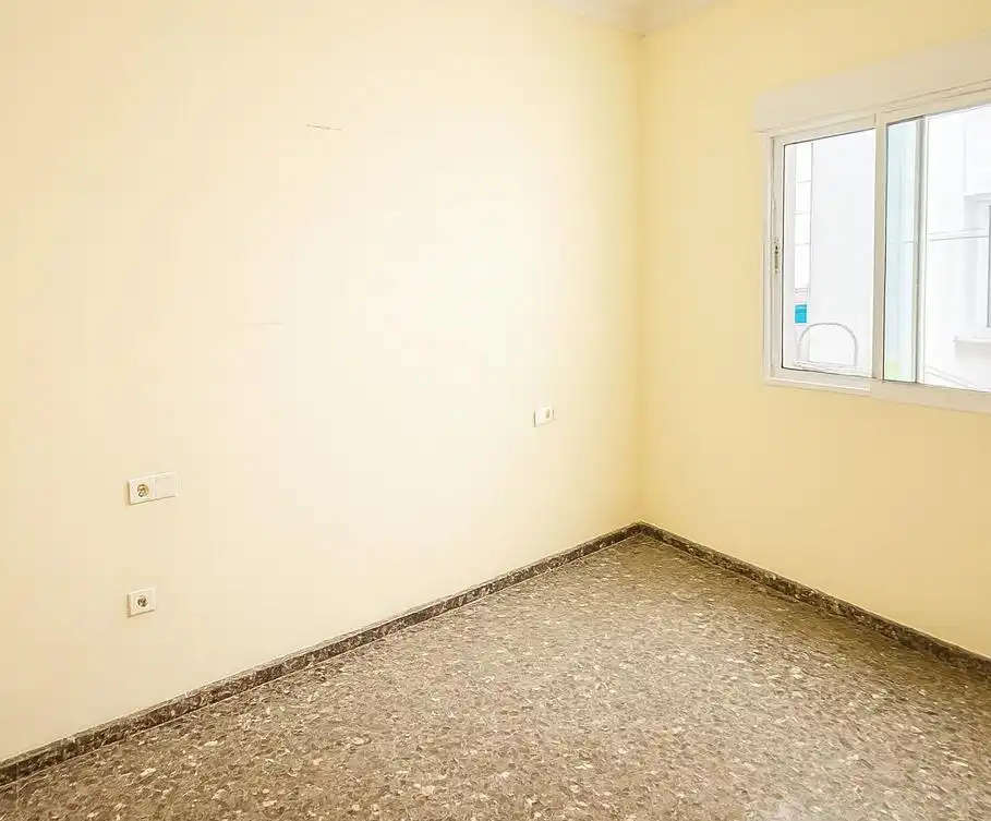 Habitación de Planta baja en venta en Algemesí con Trastero