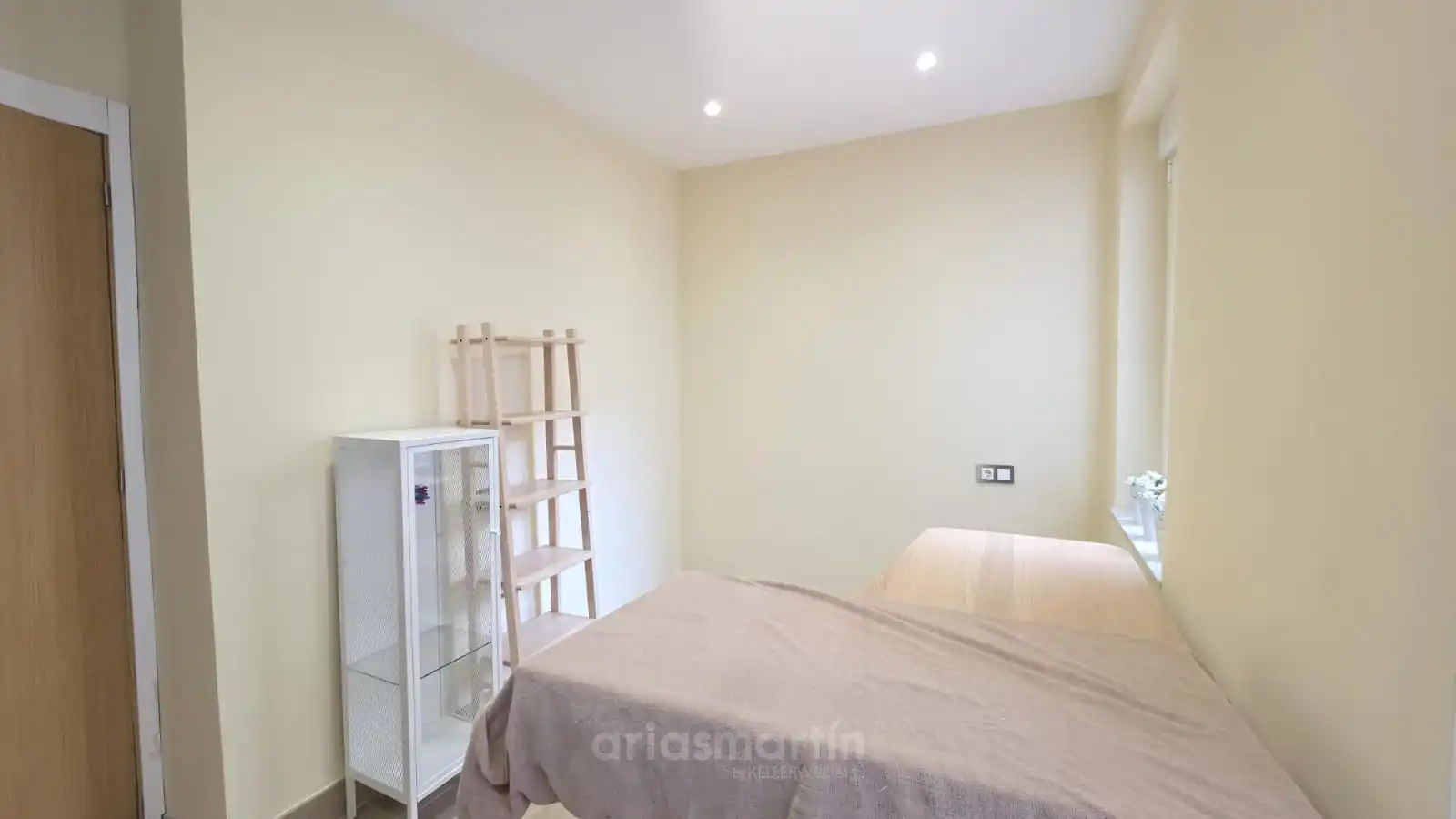 Bedroom of Flat for rent in Salamanca  with Heating and Furnished