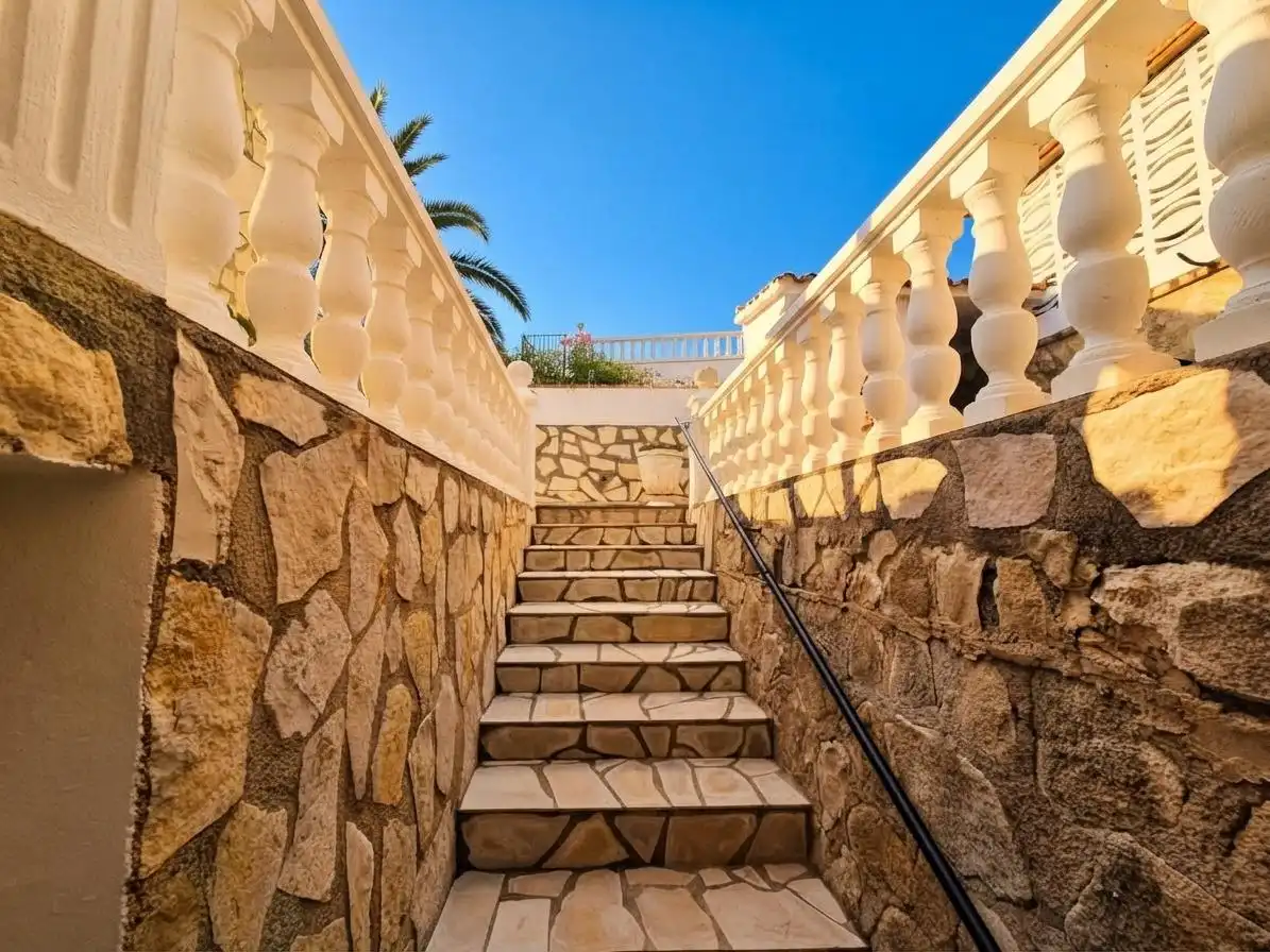 Detached house with pool for sale in El Montgó, imagen 64