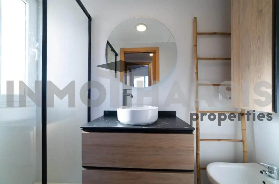 Bathroom of Attic for sale in Roquetas de Mar  with Air Conditioner, Heating and Private garden