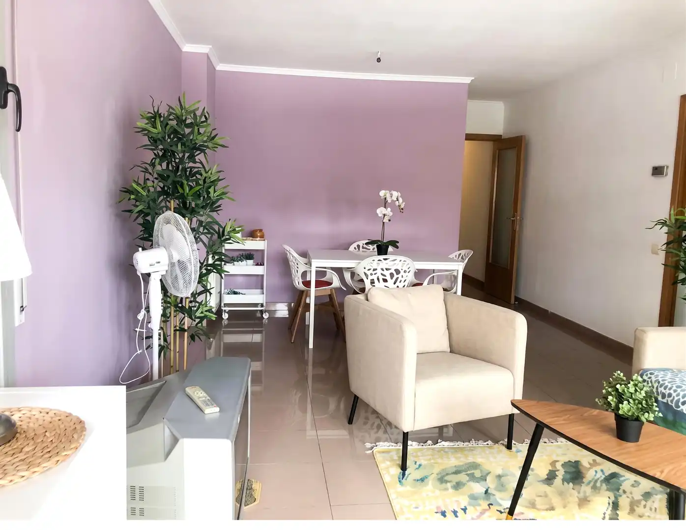 Sala d'estar de Pis en venda en Barcelona amb Calefacció, Forn i Balcó